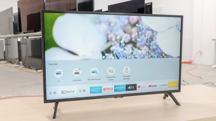 بهترین تلویزیون کوچک برای ایکس باکس: Samsung QN32Q50R