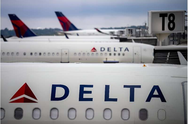 Delta Air Lines reported lower profits as growth in operating expenses outpaced that of revenues