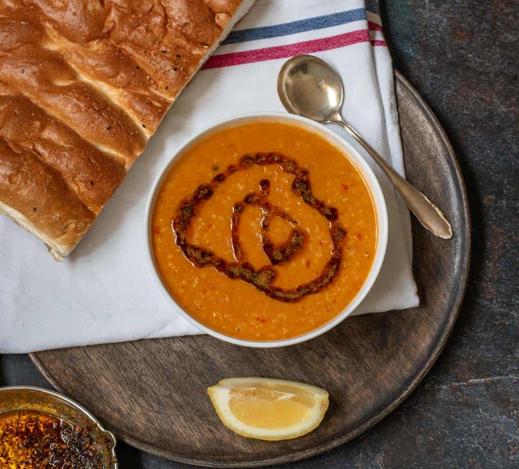 Turkish red lentil soup recipe ezogelin çorbası