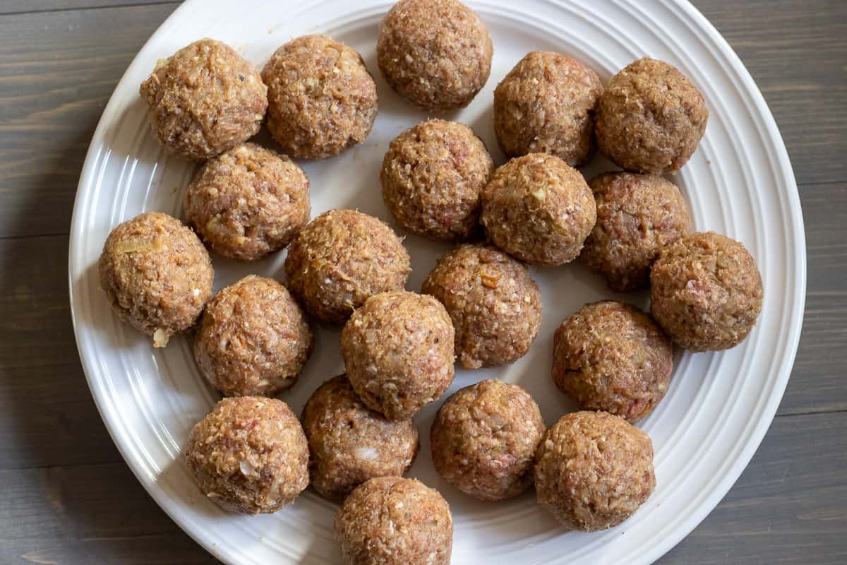 kofte mixture is shaped into small meatballs