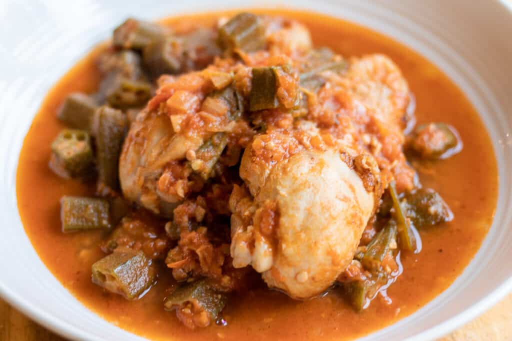 Turkish bamya stew with chicken