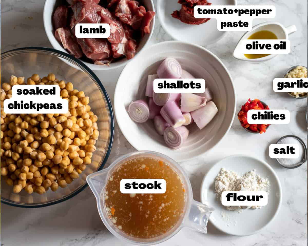 picture of labelled ingredients for Turkish lamb stew with chickpeas