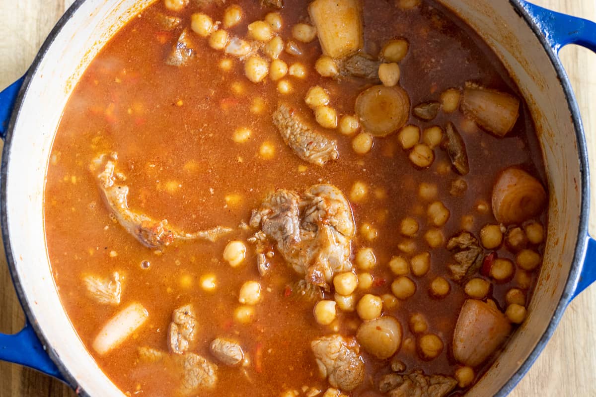 the stock and chickpeas are added to the pa