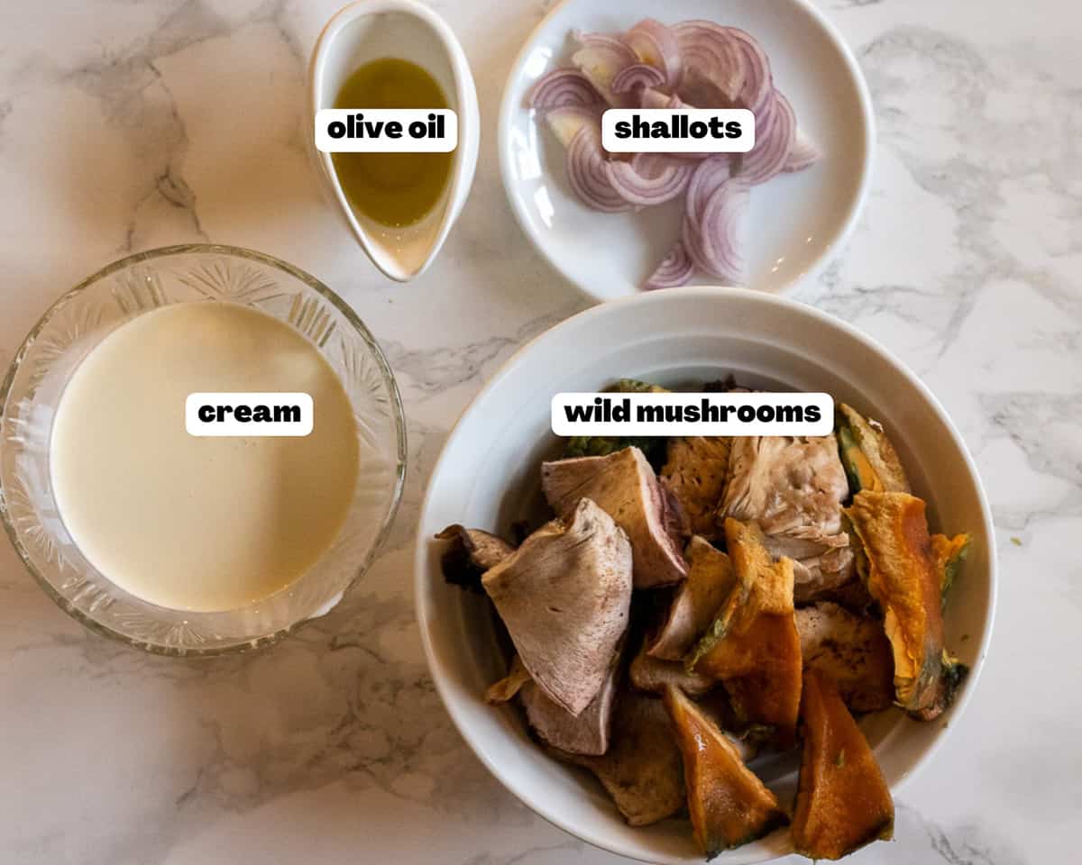 labelled picture of ingredients for mushroom purée 