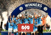 لحظه بالا بردن جام لیگ قهرمانان اروپا توسط بازیکنان منچسترسیتی