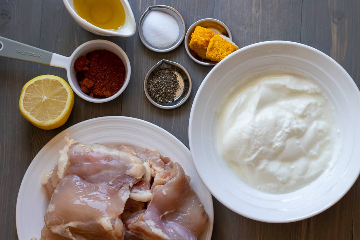 Ingredients needed for making tandoori chicken 