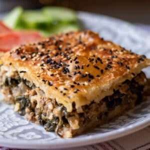 featured picture for Phyllo meat and Spinach pie