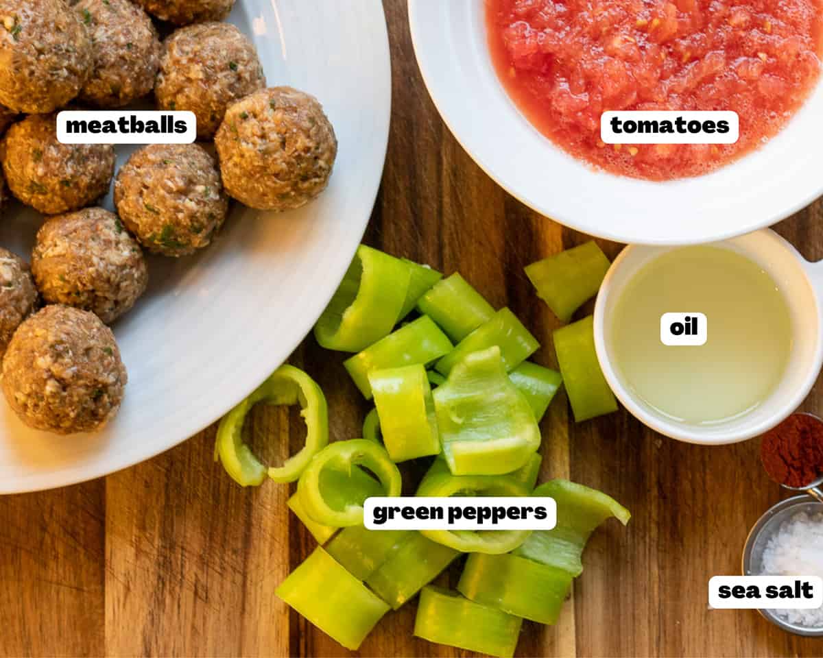 Labelled picture of ingredients for tomato sauce