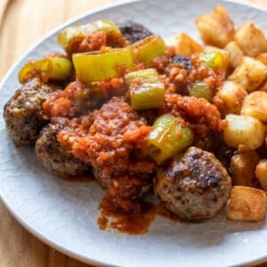 easy baked Turkish Meatballs