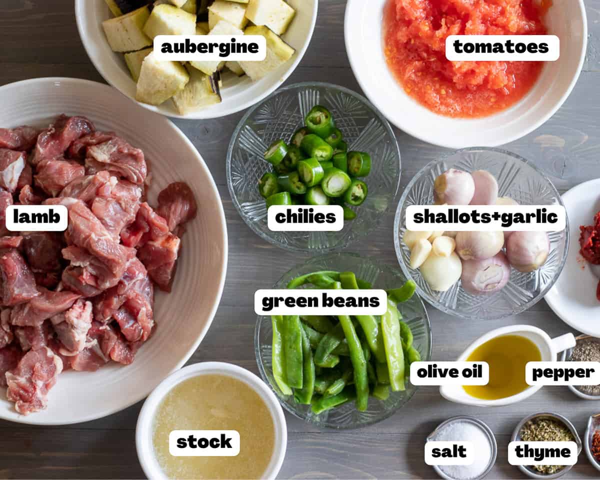 labeled picture of ingredients for lamb guvec