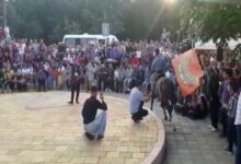 آغاز به کار اولین جشنواره استانی تئاتر خیابانی «زیویه» در سقز