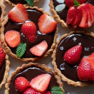 Chocolate &strawberry mini tarts