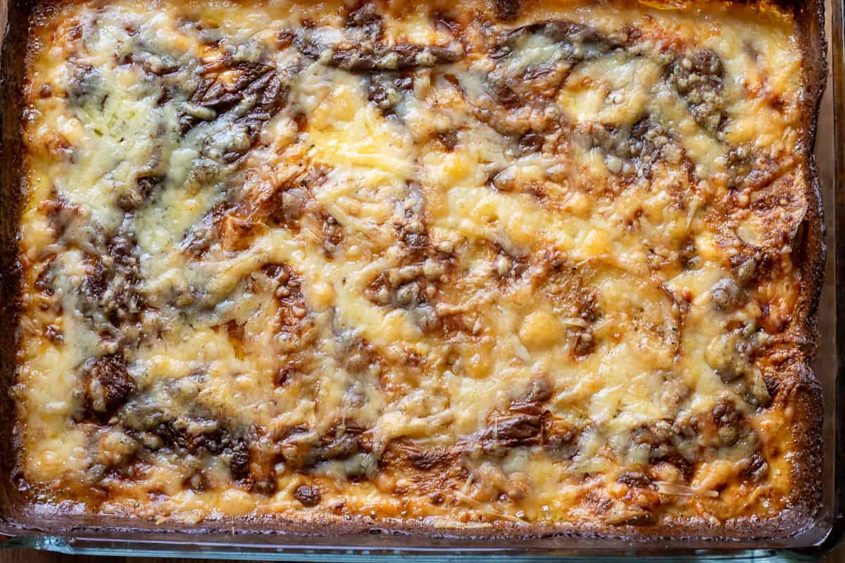 potatoes au gratin is fully baked and ready to be served