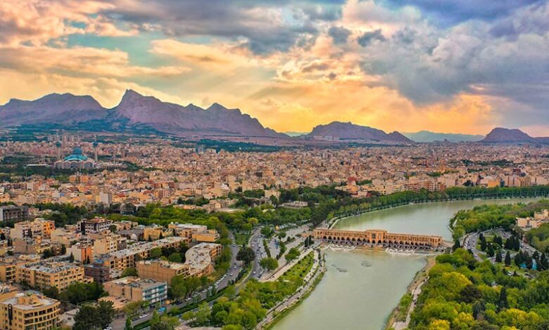 بالا شهر و پایین شهر اصفهان کجاست ؟