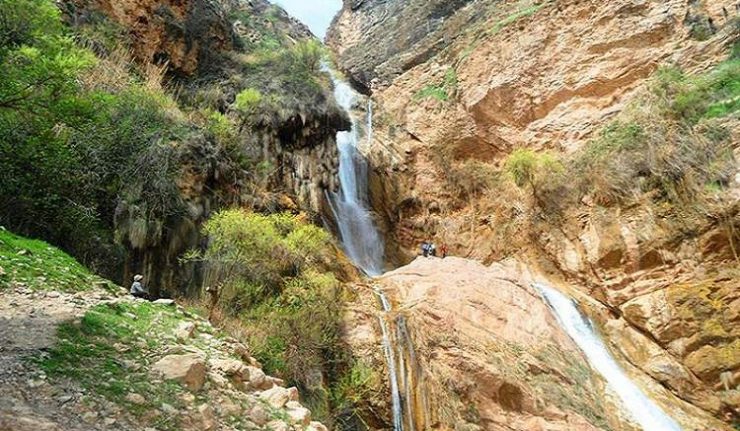 آبشار نوژیان جاهای دیدنی خرم آباد ( معرفی 40 جاذبه گردشگری )