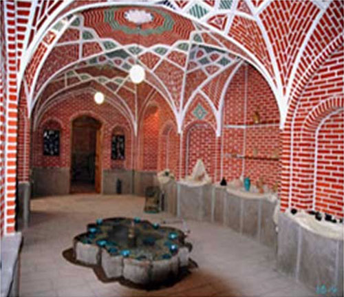 خانه صرافلار تبریز ( موزه سفال )