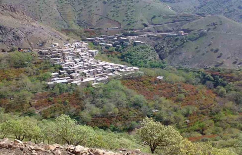 272 روستای ساتیله سنندج