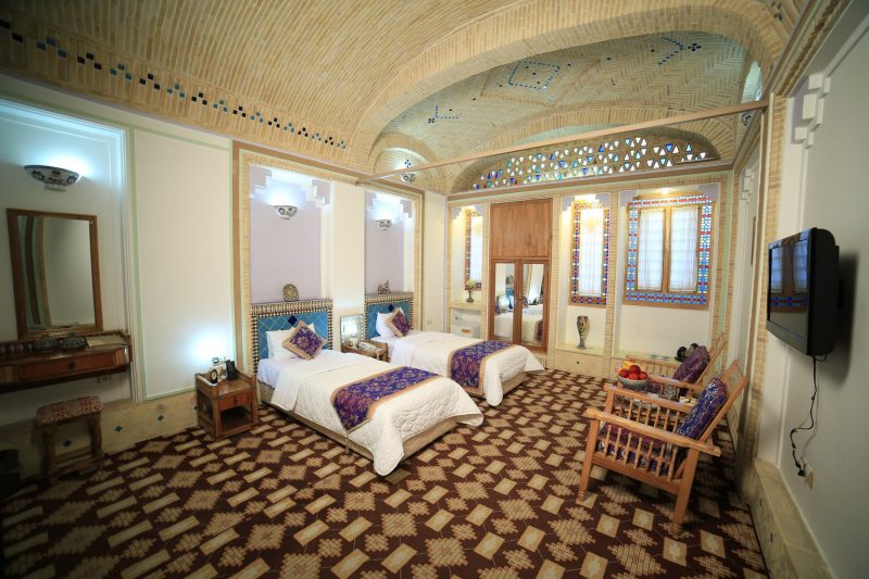 هتل باغ مشیرالممالک یزد 800x533 هتل باغ مشیرالممالک یزد