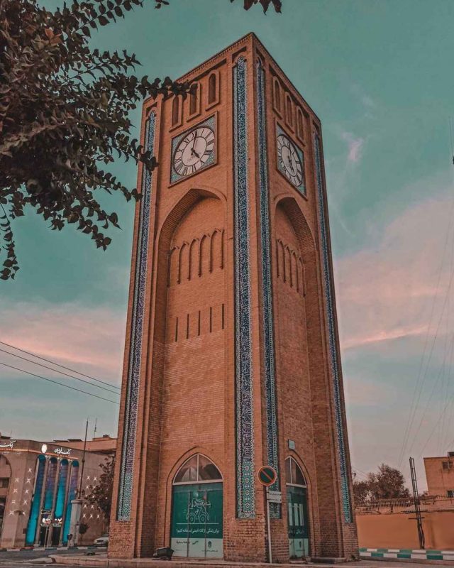 وقت الساعت یزد 640x800 وقت الساعت یزد ، اولین ساعت شهری ایران