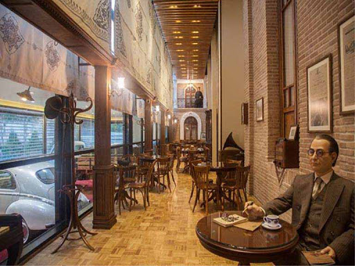 کافه لقانطه تهران