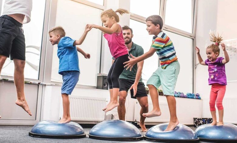 ورزش از نظر جسمی و روحی برای کودکان مفید است