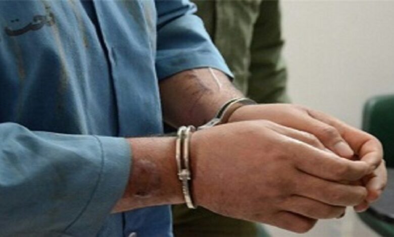 دستبند پلیس بر دستان سارقان شیرآلات مدرسه در بافق