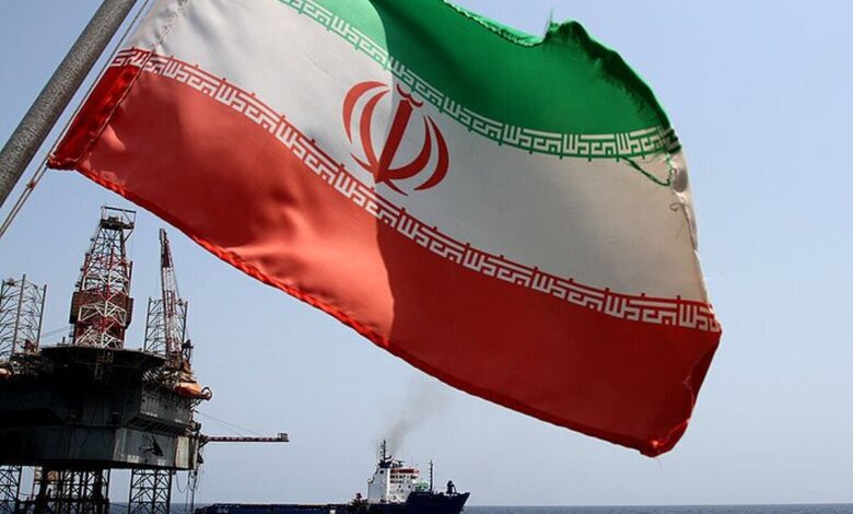 احمدی: سیاست تعامل حداکثری و دیپلماسی فعال انرژی دولت سیزدهم صادرات نفت را افزایش داد