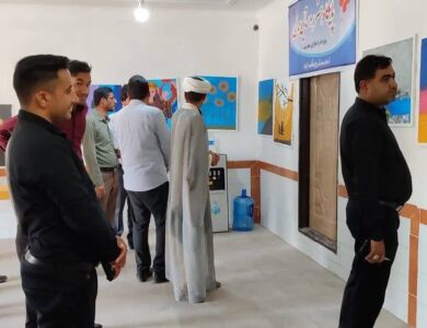 افتتاح نمایشگاه نقاشی مددجویان کم توان بهزیستی در گنبکی