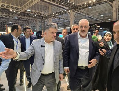 بازدید وزیر صمت از جدیدترین محصولات برقی کرمان موتور