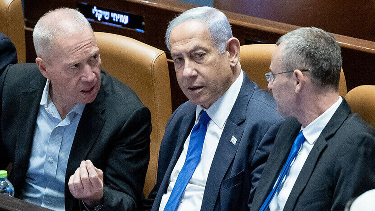 خشم نتانیاهو از وزیر جنگ رژیم صهیونیستی به دلیل نادیده گرفتن او