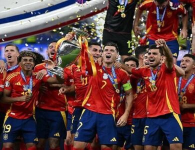 راه‌های برطرف کردن چالش‌های فوتبال بانوان/ دلایل قهرمانی اسپانیا