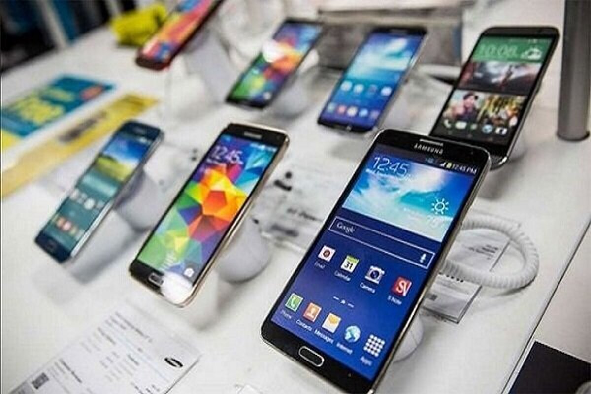 کاهش ۲۷ درصدی واردات گوشی تلفن همراه به کشور