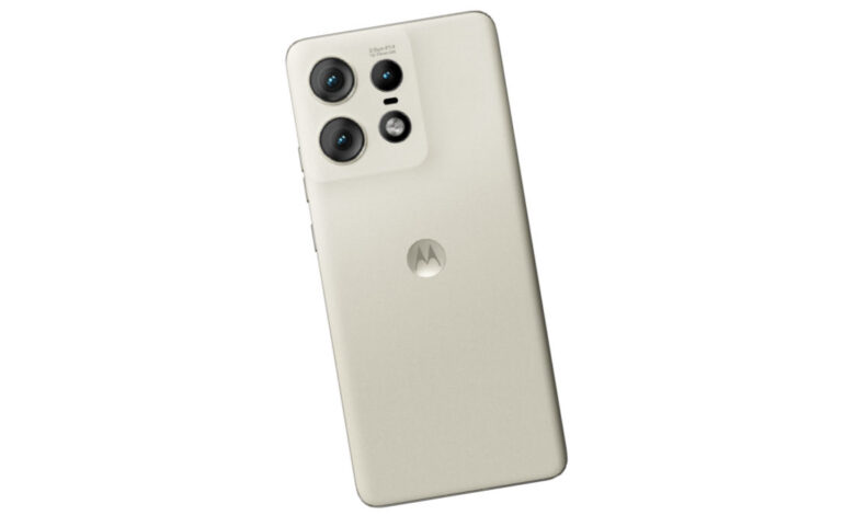 Motorola Edge 50 Pro اکنون در رنگ کرم Vanilla در هند موجود است: قیمت و مشخصات