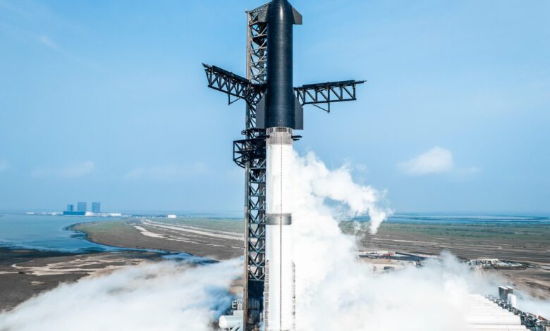 SpaceX تاکید می کند که بوم های Sonic Starship خطرناک نیست پس از نگرانی های پیش نویس سهام FAA 